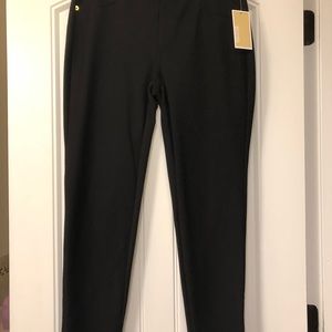 NWT Michael Kors Black stretch skinny pants size M